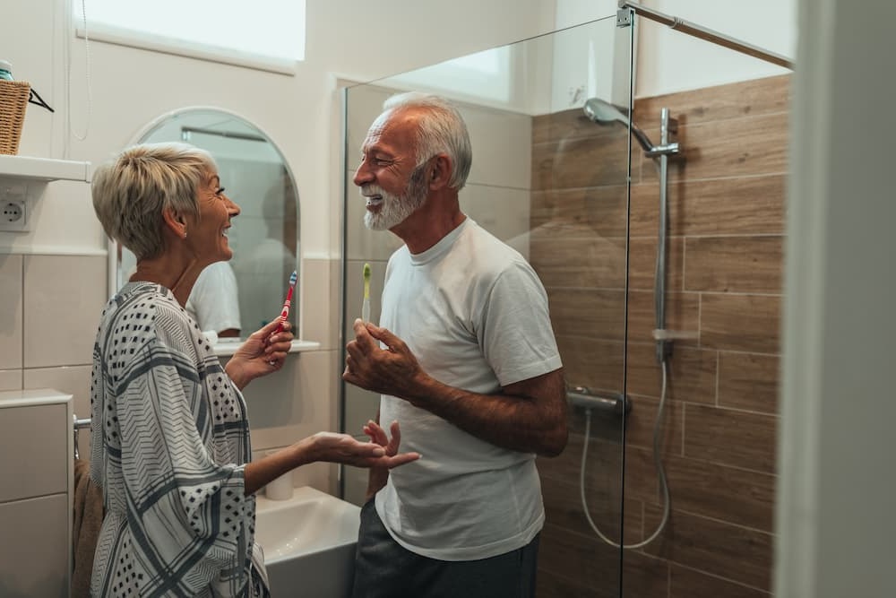 Des salles de bains conçues pour les personnes âgées